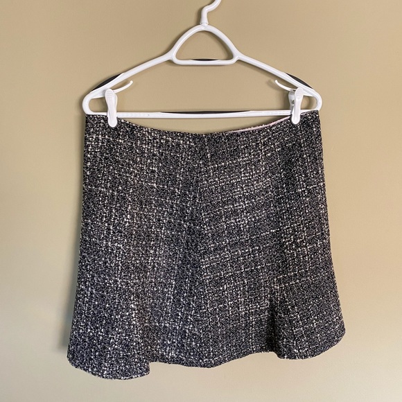 RW&CO. Black & White Bouclé Tweed Skirt - Picture 2 of 9
